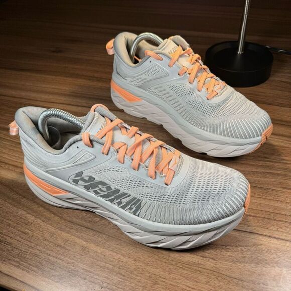 HOKA ONE ONE BONDI 7 - Women’s Running Shoes - SIZE 9.5 - Picture 1 of 9